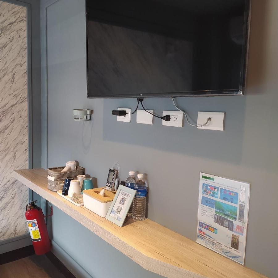 Easyliving Lägenhet Tainan Exteriör bild